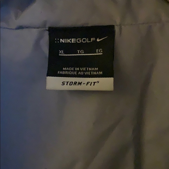 NIKEGOLF STORM-FIT Jacket - Picture 3 of 5